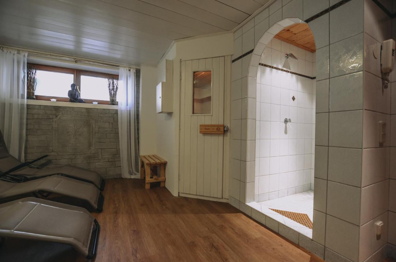 Landhaus Andrea Saalbach ภายนอก รูปภาพ